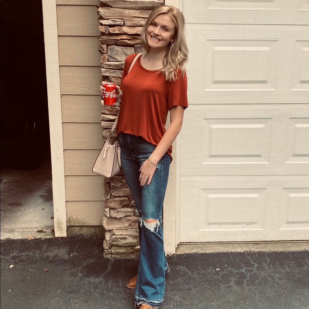 Meet your Posher, Kara